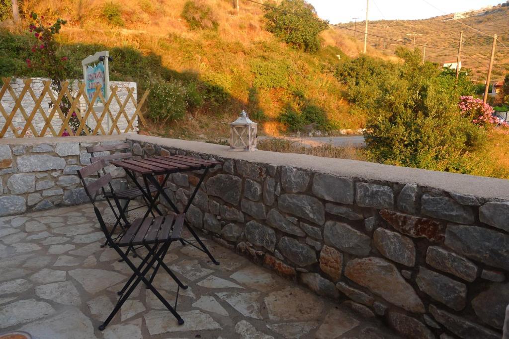 Kourmas Suites Liménion Kamer foto